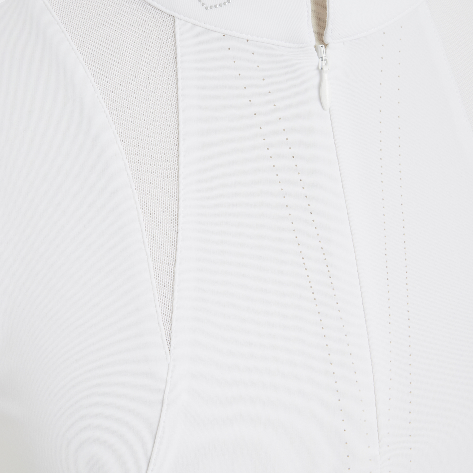 SQUARE_CASSY_WHITE_DETAIL